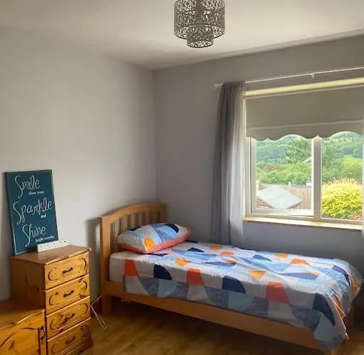 Ferienhaus Macroom Spacious Cosy 3 Bedroom